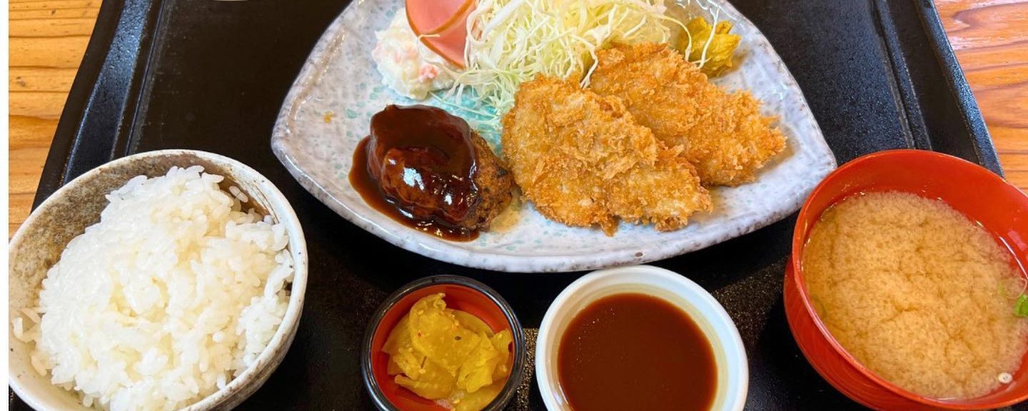 ヘレカツとハンバーグにごはん、みそ汁が付いたとんかつ定食